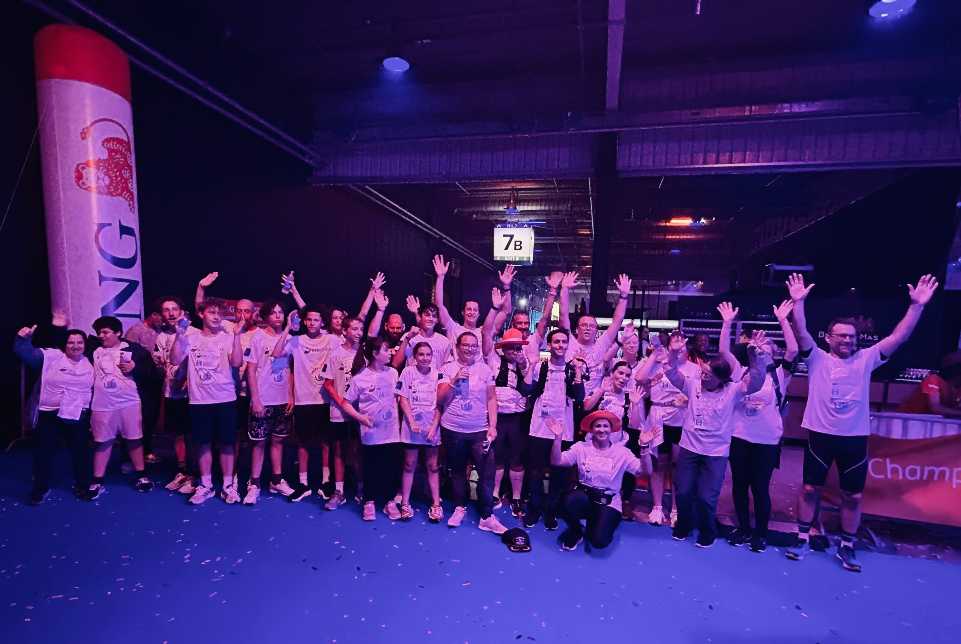 groupe de sportifs au marathon